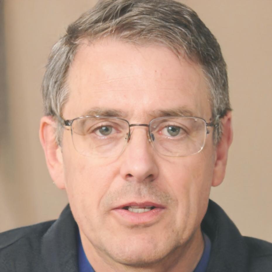 Portrait of Callum Thorvaldsen, senior financial auditor